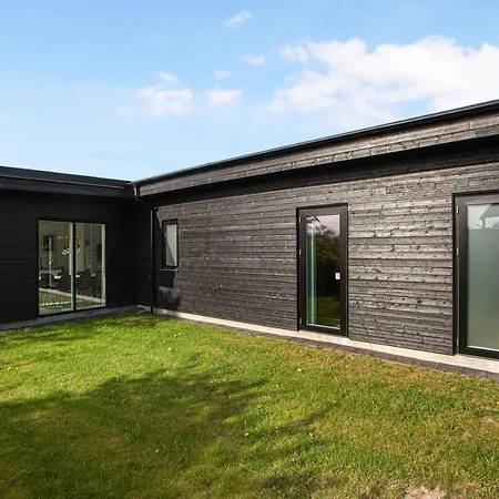 Large House With Wilderness Bath And Playground Hadsund
